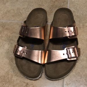 Birkenstock Soft Footbed Sandal - Metallic Copper